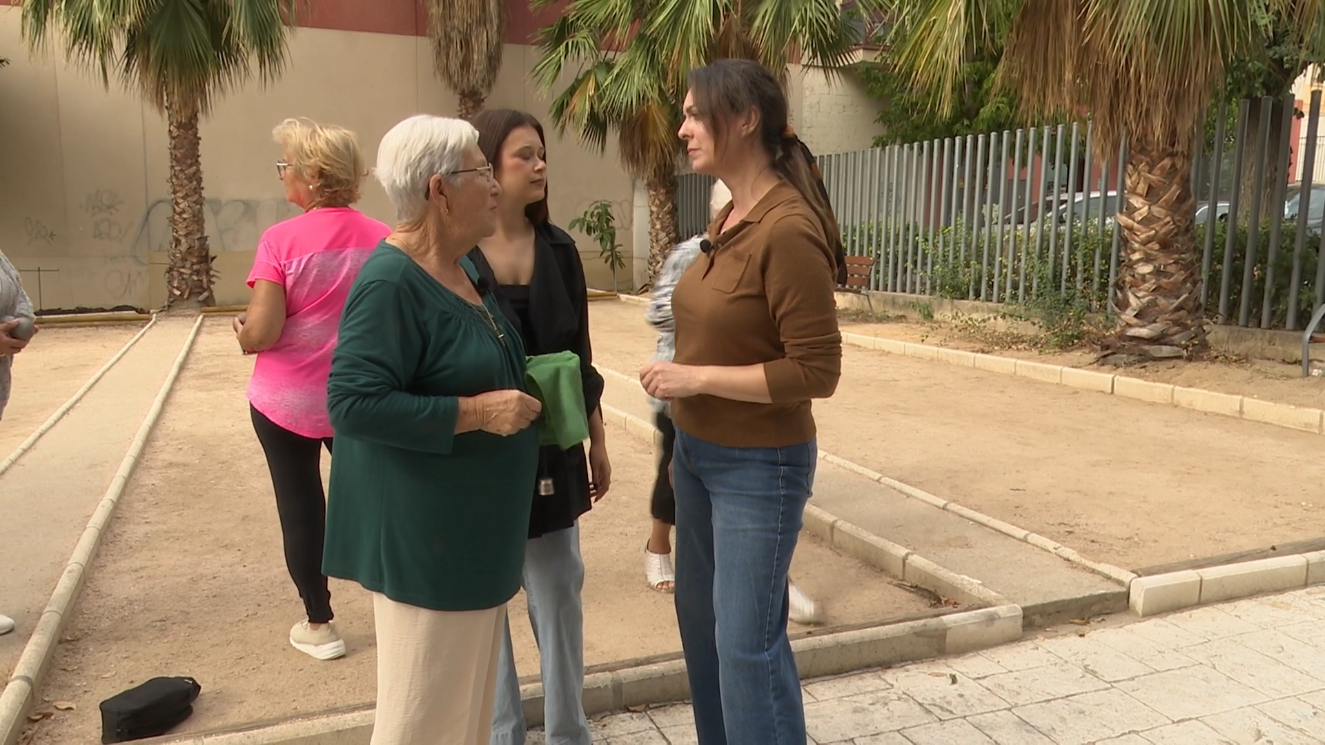 DE TAL ASTILLA, TAL PALO  - 9